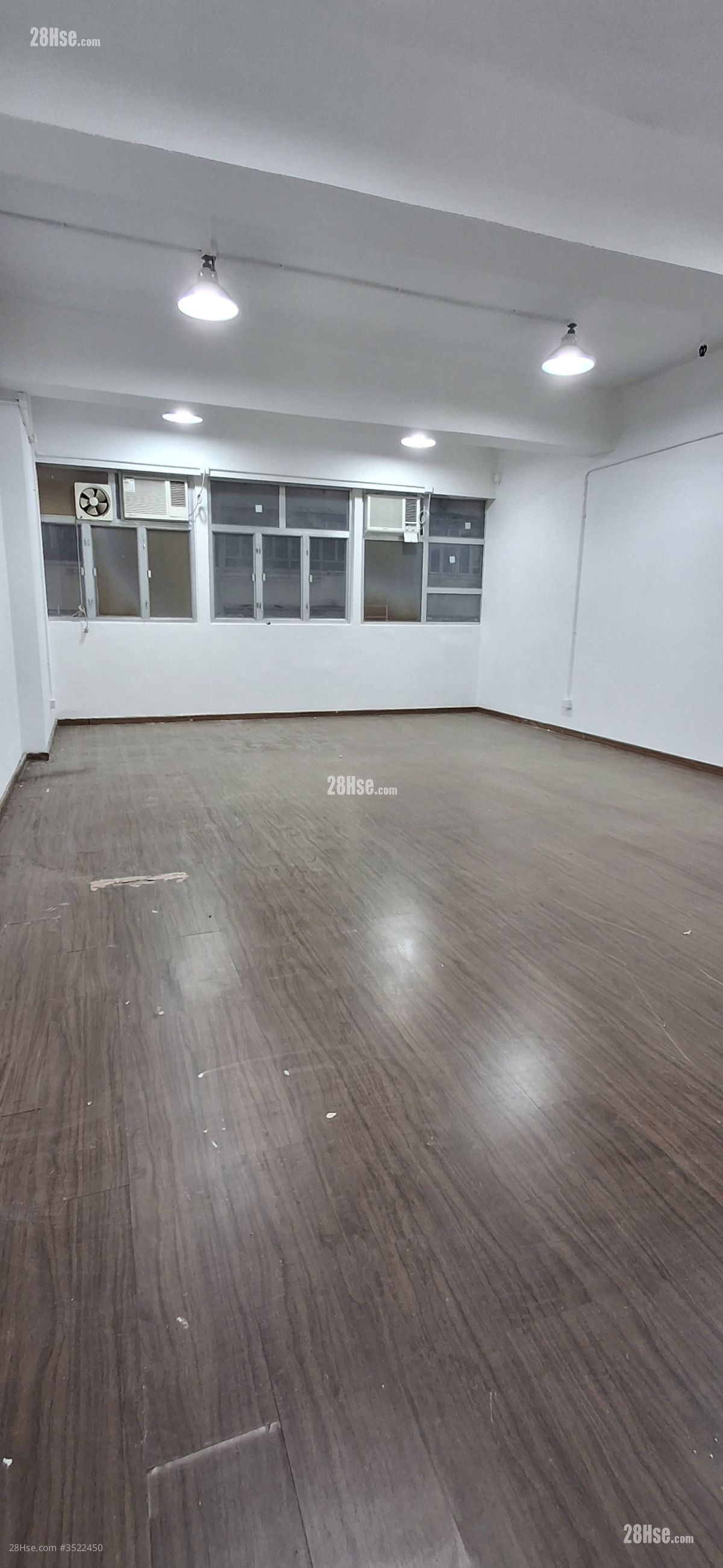 華興工業大廈 租盤 465 平方呎
