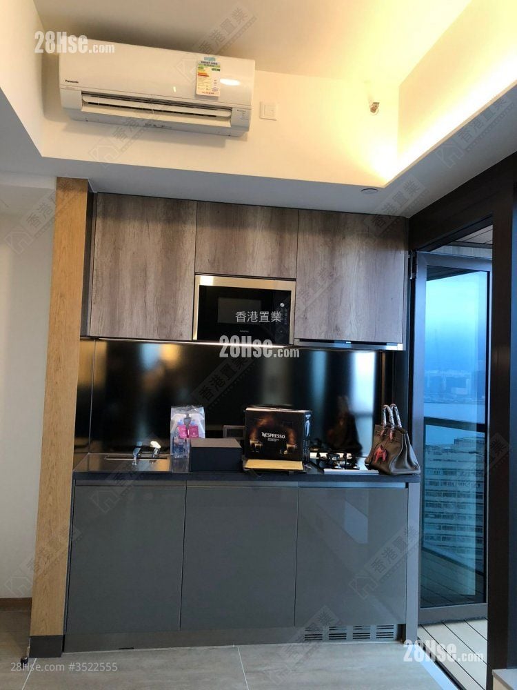 One Prestige Rental 1 Bathroom 193 ft²