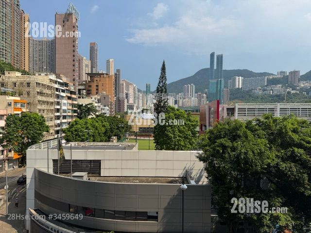 均峯商業大廈 租盤 2 廁所