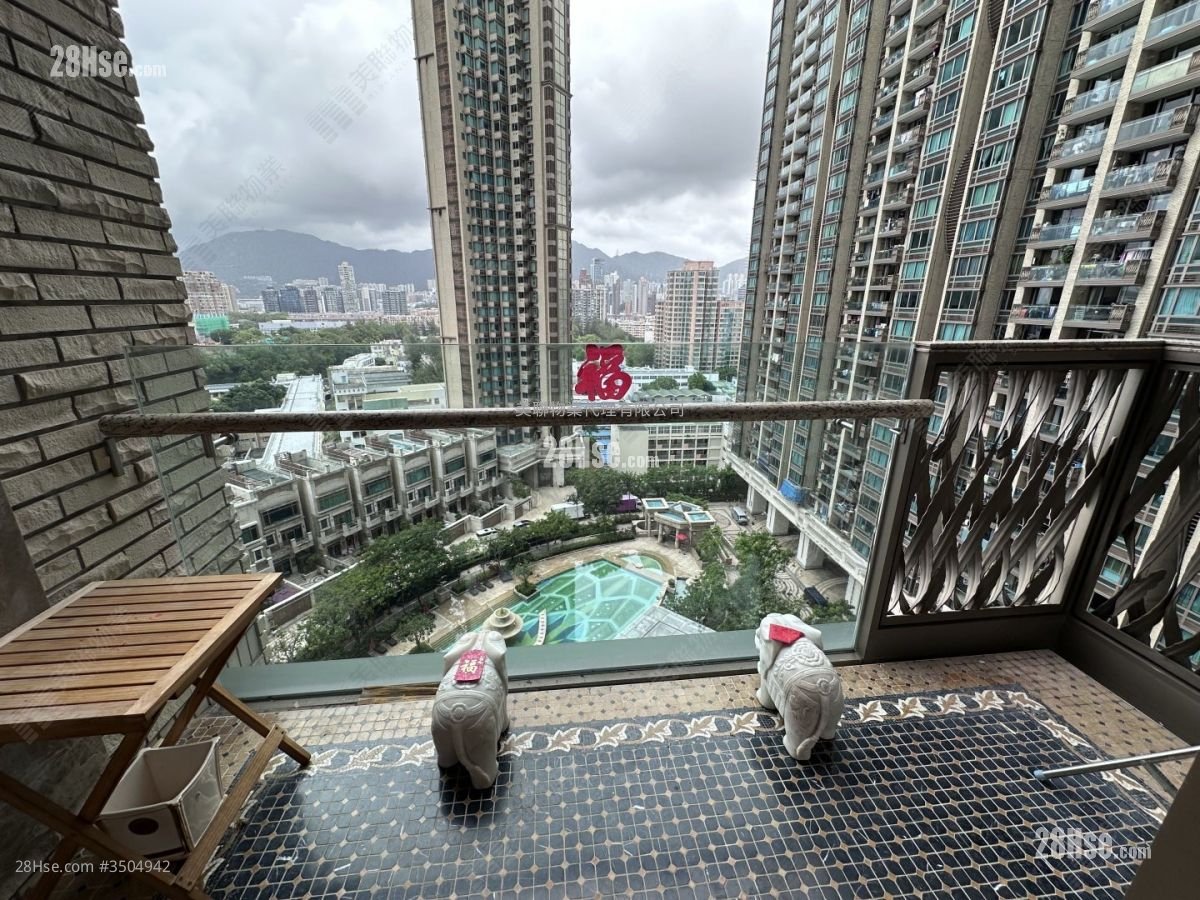 Celestial Heights Rental 3 Bedrooms , 3 Bathrooms 1,252 ft²