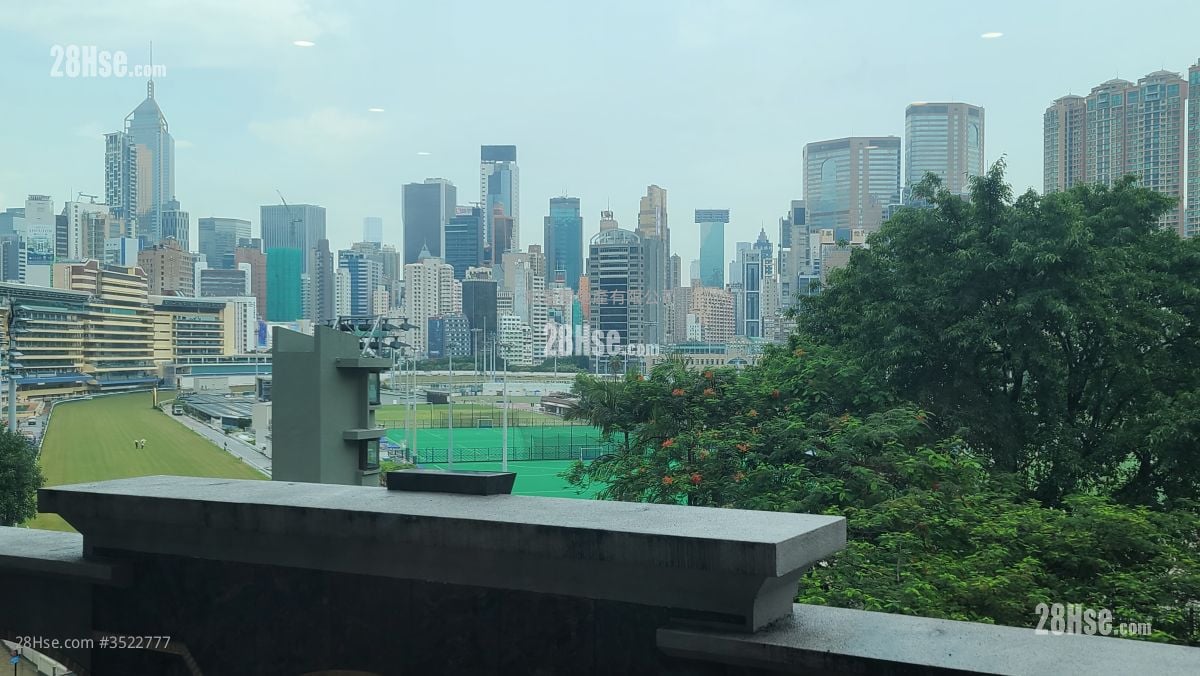 Fortuna Court Sell 2 Bedrooms , 2 Bathrooms 679 ft²