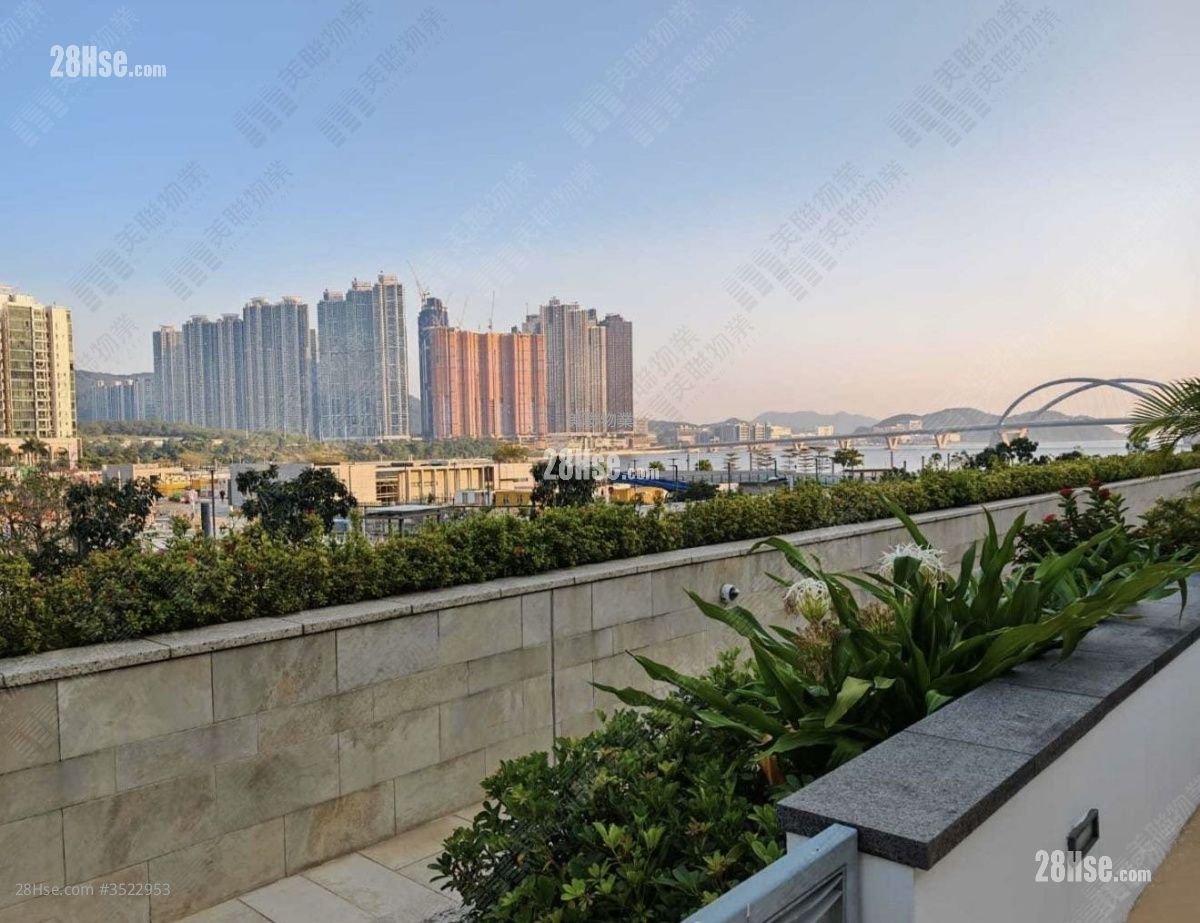 Alto Residences Sell 3 Bedrooms 2,236 ft²