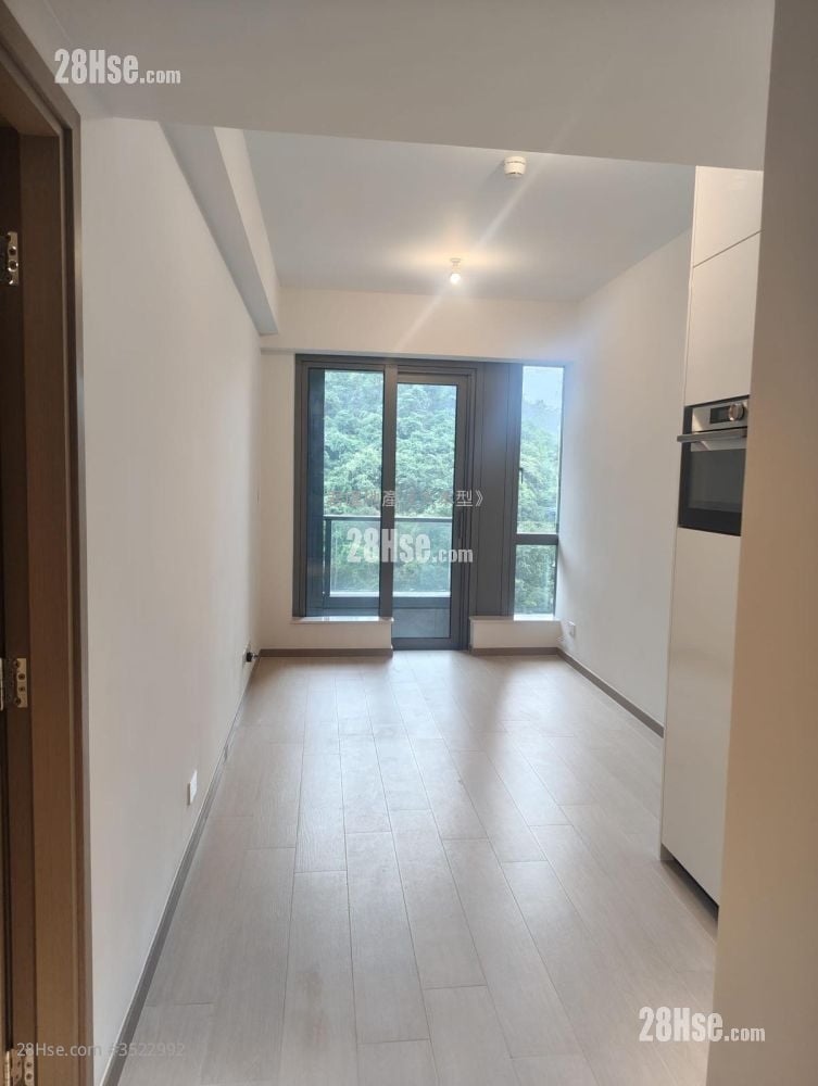 Chill Residence Rental Studio , 1 Bathroom 246 ft²