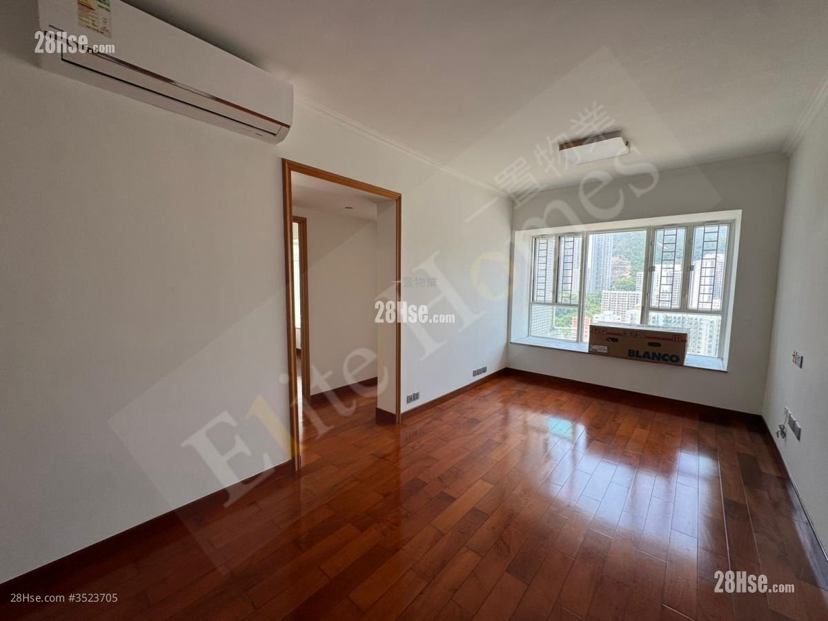 Les Saisons Rental 2 Bedrooms , 1 Bathroom 556 ft²