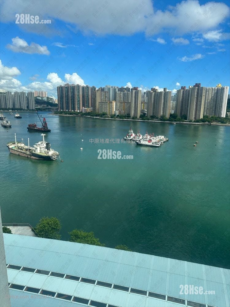 Bayview Garden Rental 3 Bedrooms , 2 Bathrooms 773 ft²