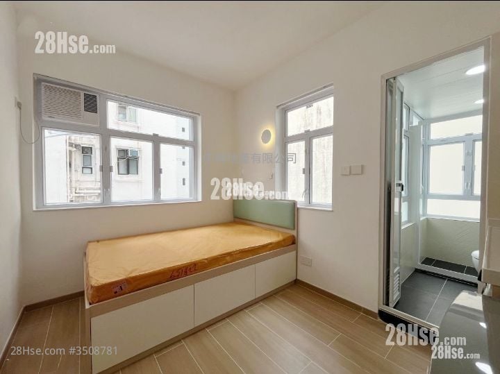 Chungking Mansion Rental 1 Bedroom , 1 Bathroom 170 ft²
