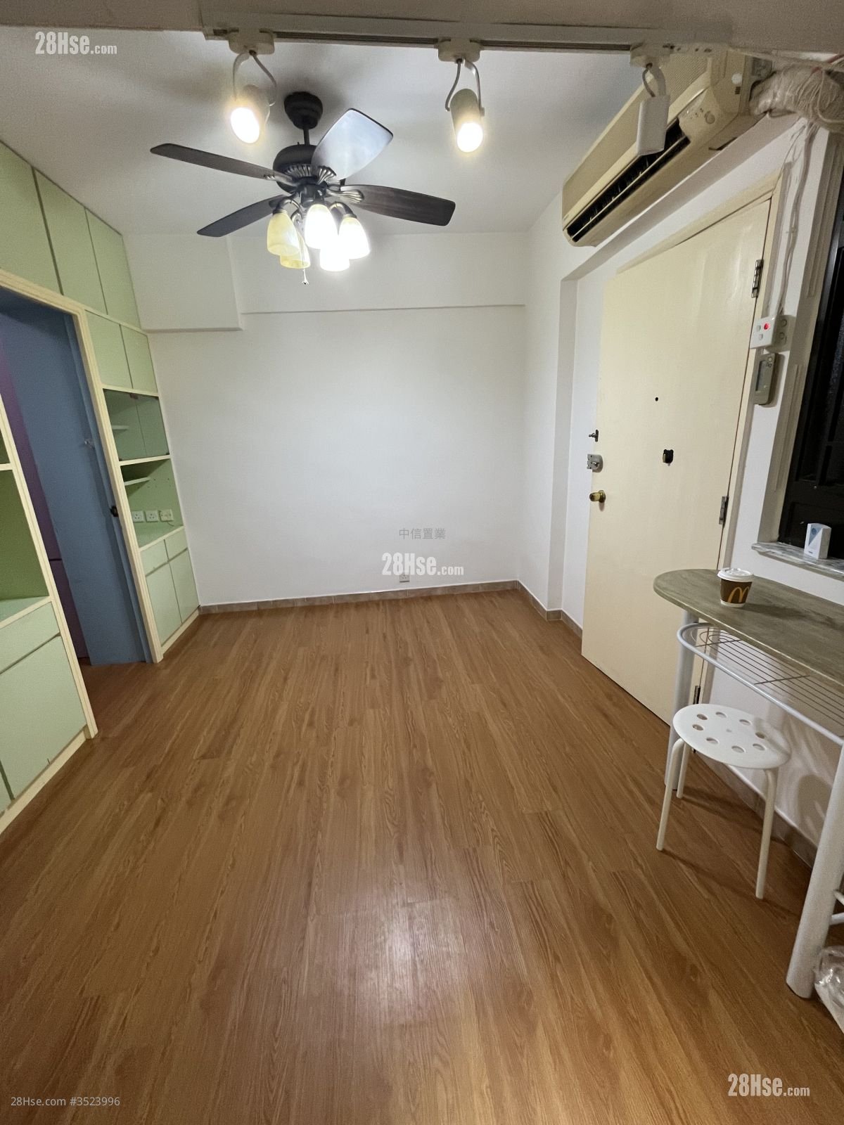 Honour Building Rental 2 Bedrooms , 1 Bathroom 340 ft²