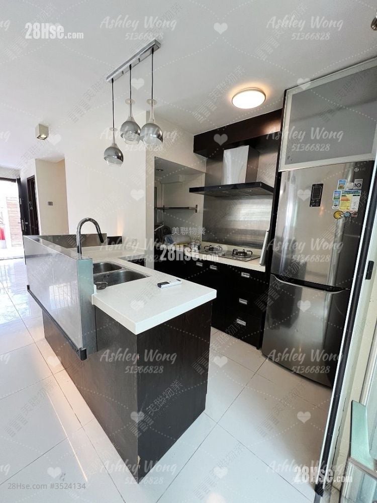 Fairview Park Rental 3 Bedrooms , 2 Bathrooms 848 ft²