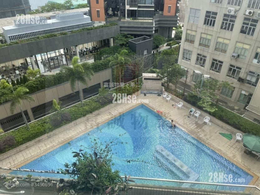 The Spectacle Sell 2 Bedrooms , 1 Bathroom 544 ft²