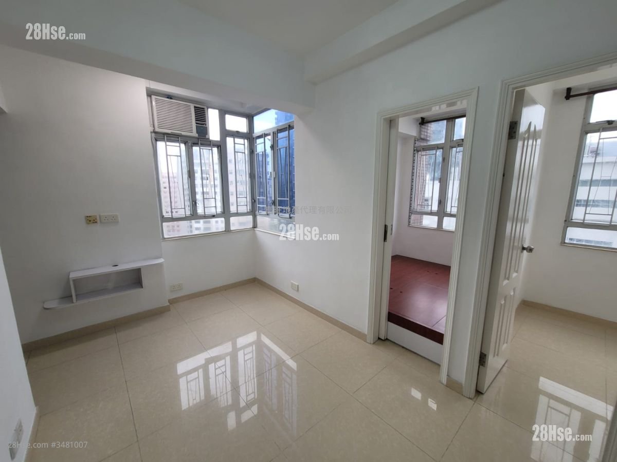 Deltec Court Rental 2 Bedrooms , 1 Bathroom 309 ft²