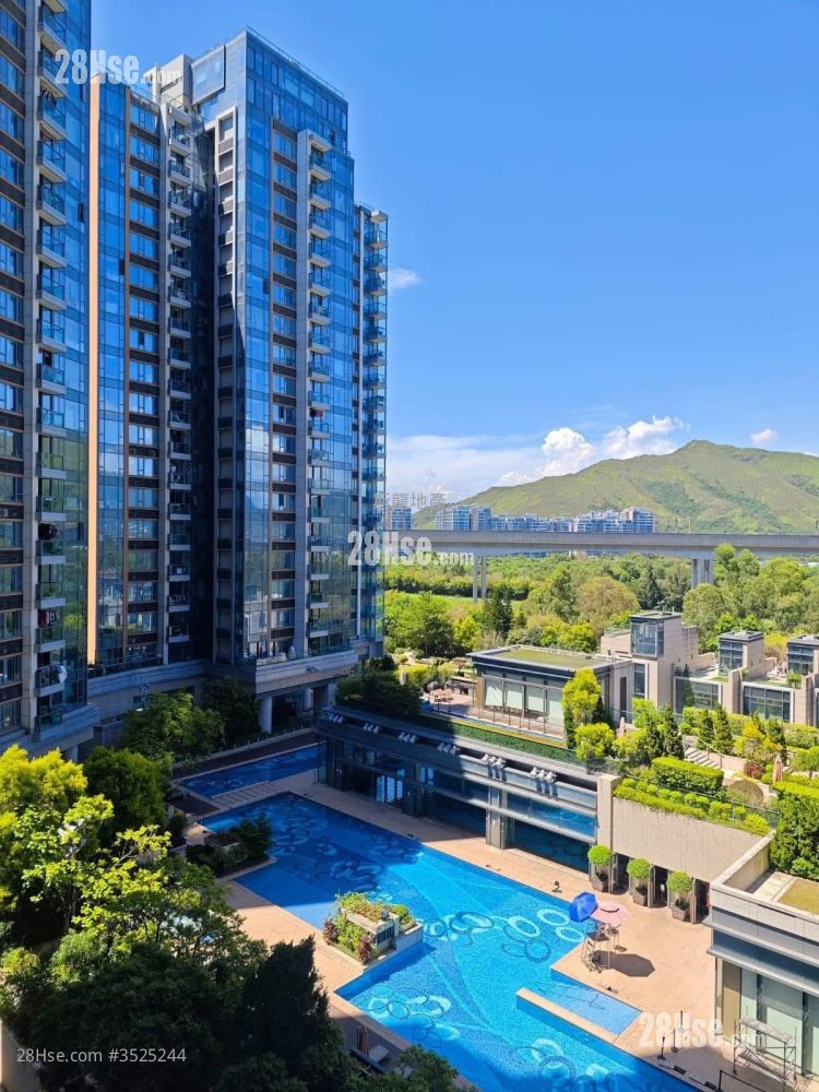 Riva Rental 4 Bedrooms , 2 Bathrooms 769 ft²