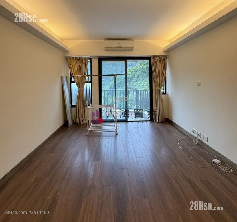 Flora Garden Rental 3 Bedrooms , 3 Bathrooms 1,011 ft²