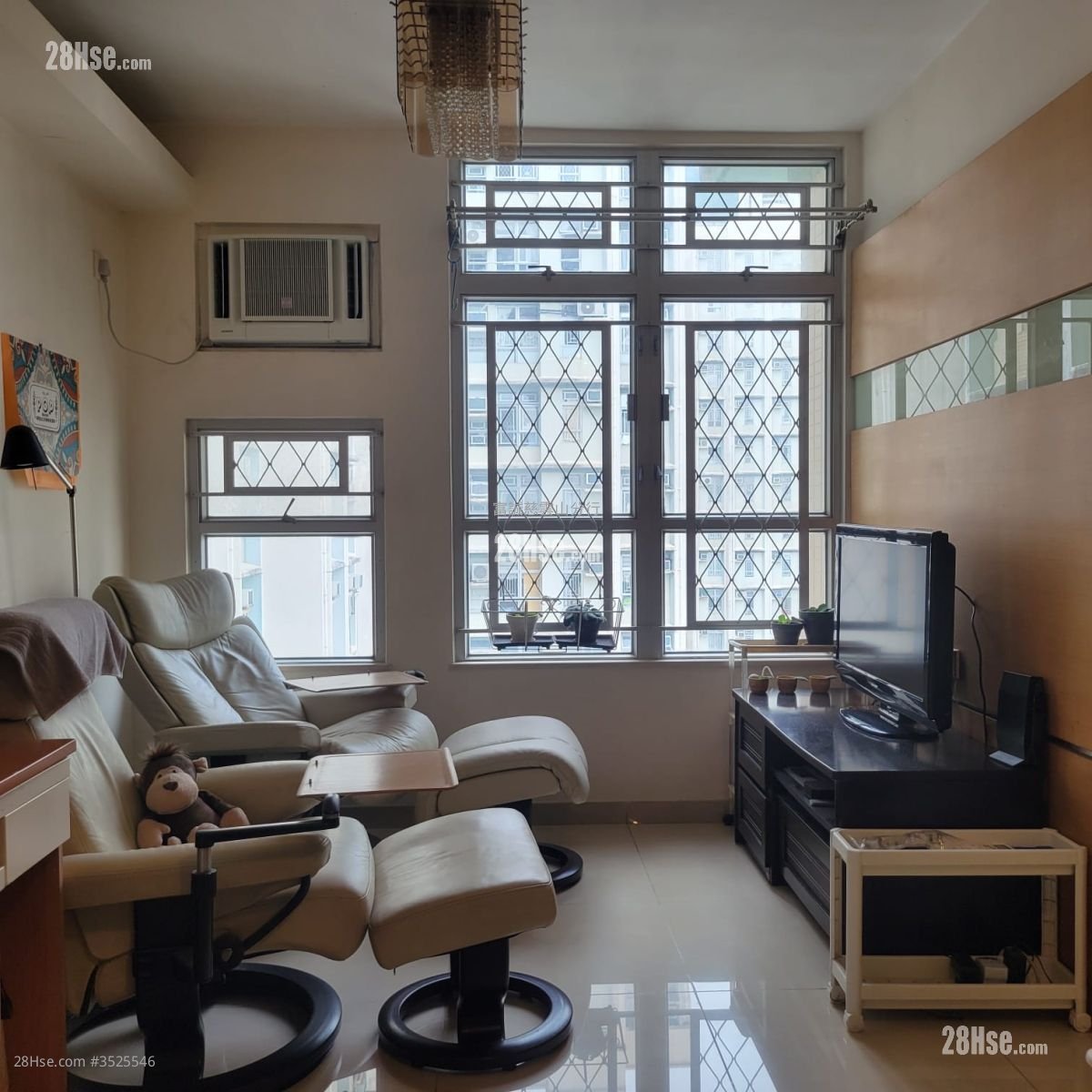Tsz Oi Court Sell 2 Bedrooms , 1 Bathroom 506 ft²