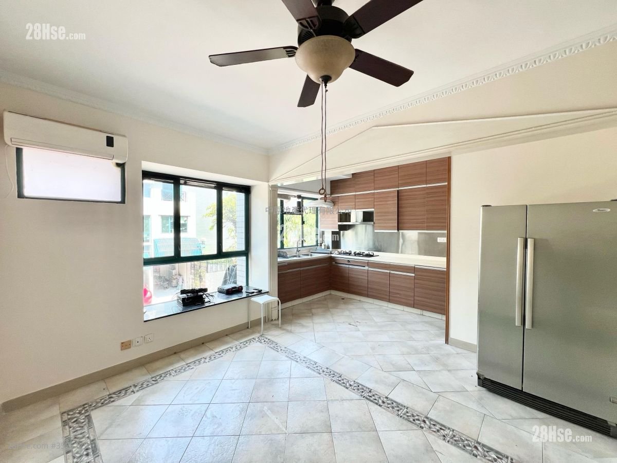 Palm Springs Rental 3 Bedrooms , 2 Bathrooms 1,372 ft²
