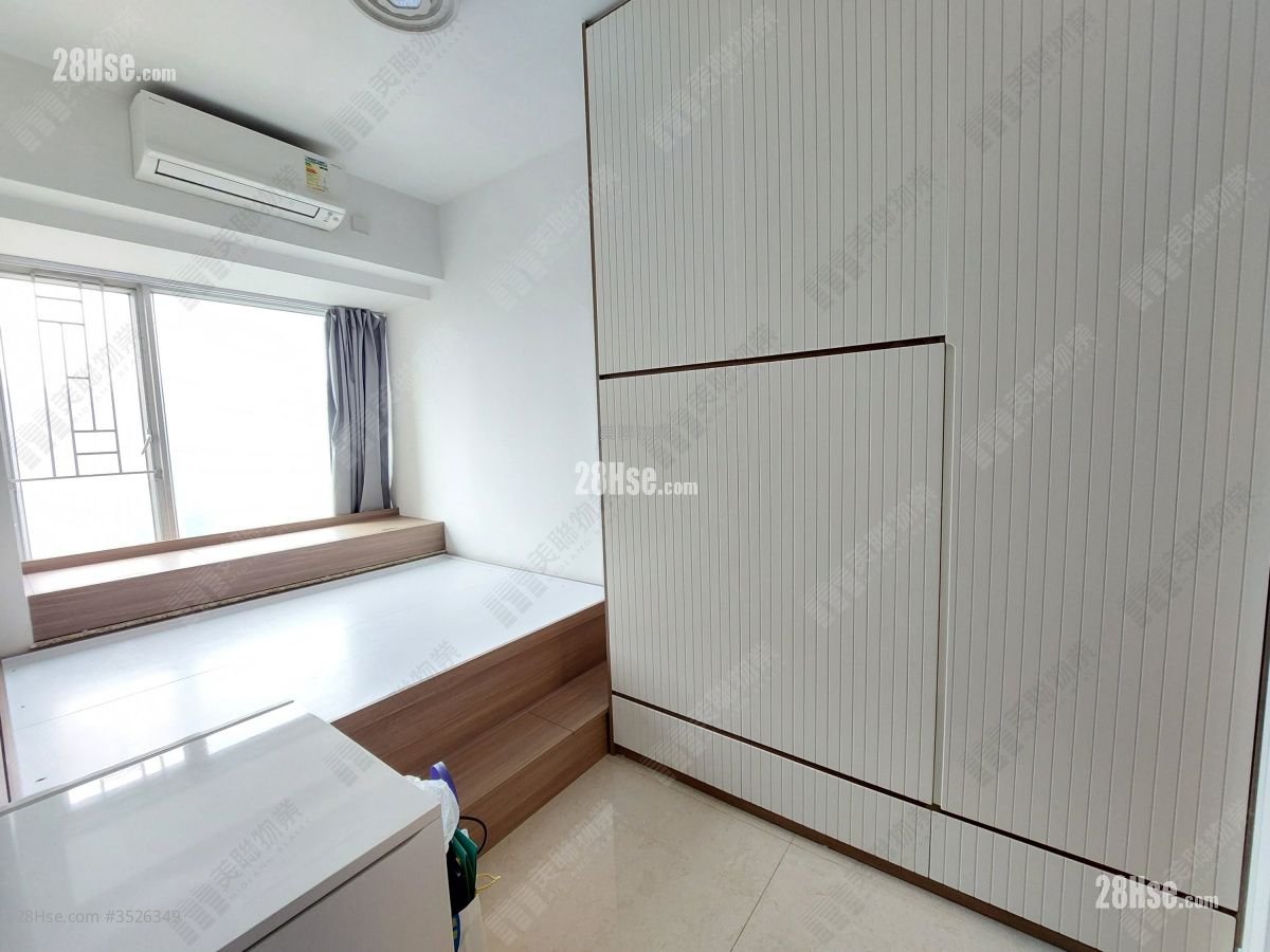 Festival City Rental 3 Bedrooms , 2 Bathrooms 677 ft²