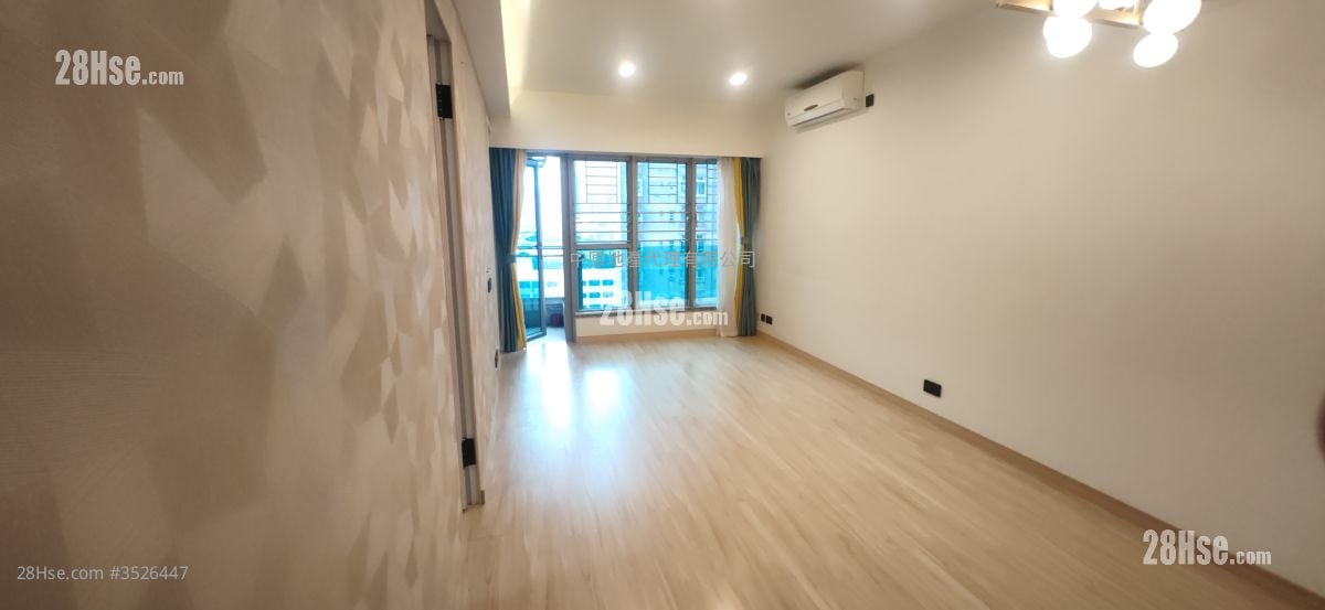 City Point Sell 3 Bedrooms 713 ft²