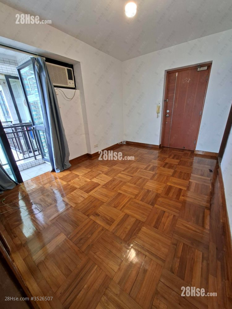 Royal Green Sell 2 Bedrooms 372 ft²