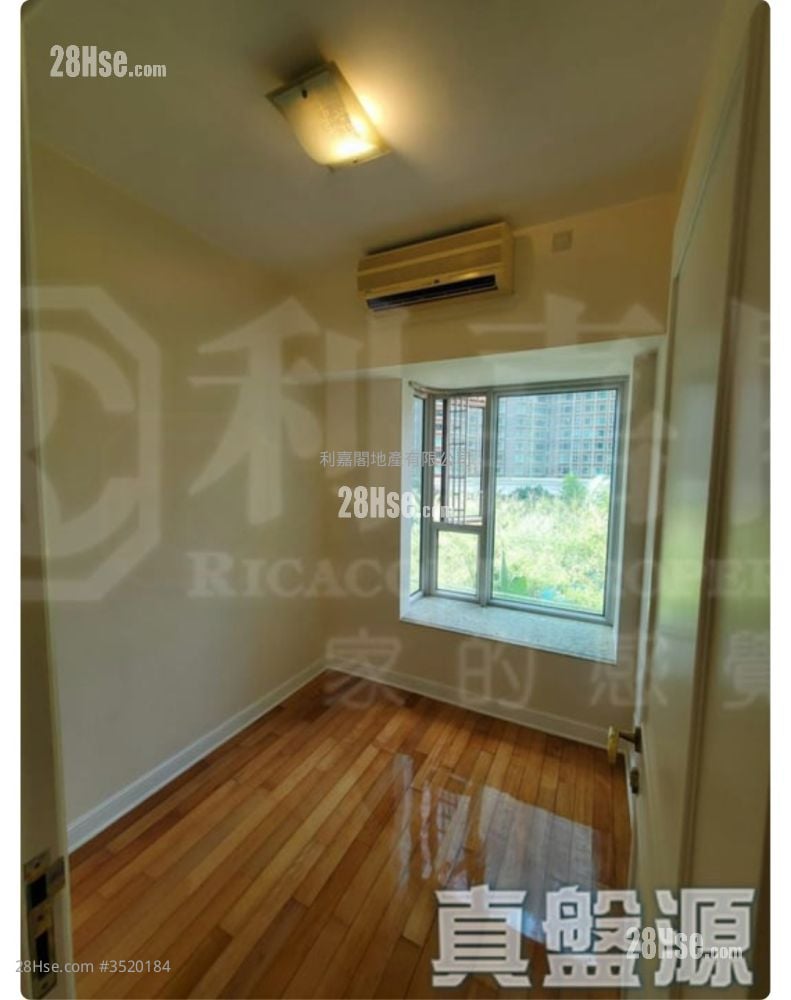 Banyan Garden Rental 2 Bedrooms , 1 Bathroom 504 ft²