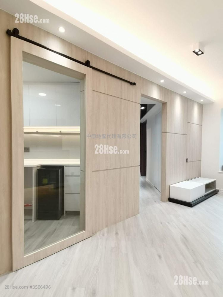 Oscar By The Sea Sell 3 Bedrooms 764 ft²