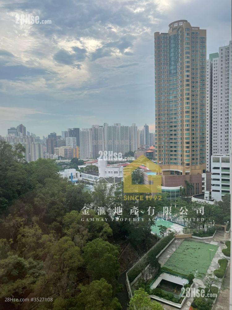 Sun Lai Garden Sell 2 Bedrooms , 1 Bathroom 386 ft²