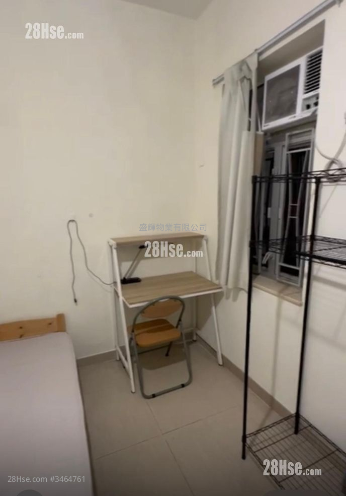 Lucky Building Rental Studio , 1 Bathroom 110 ft²