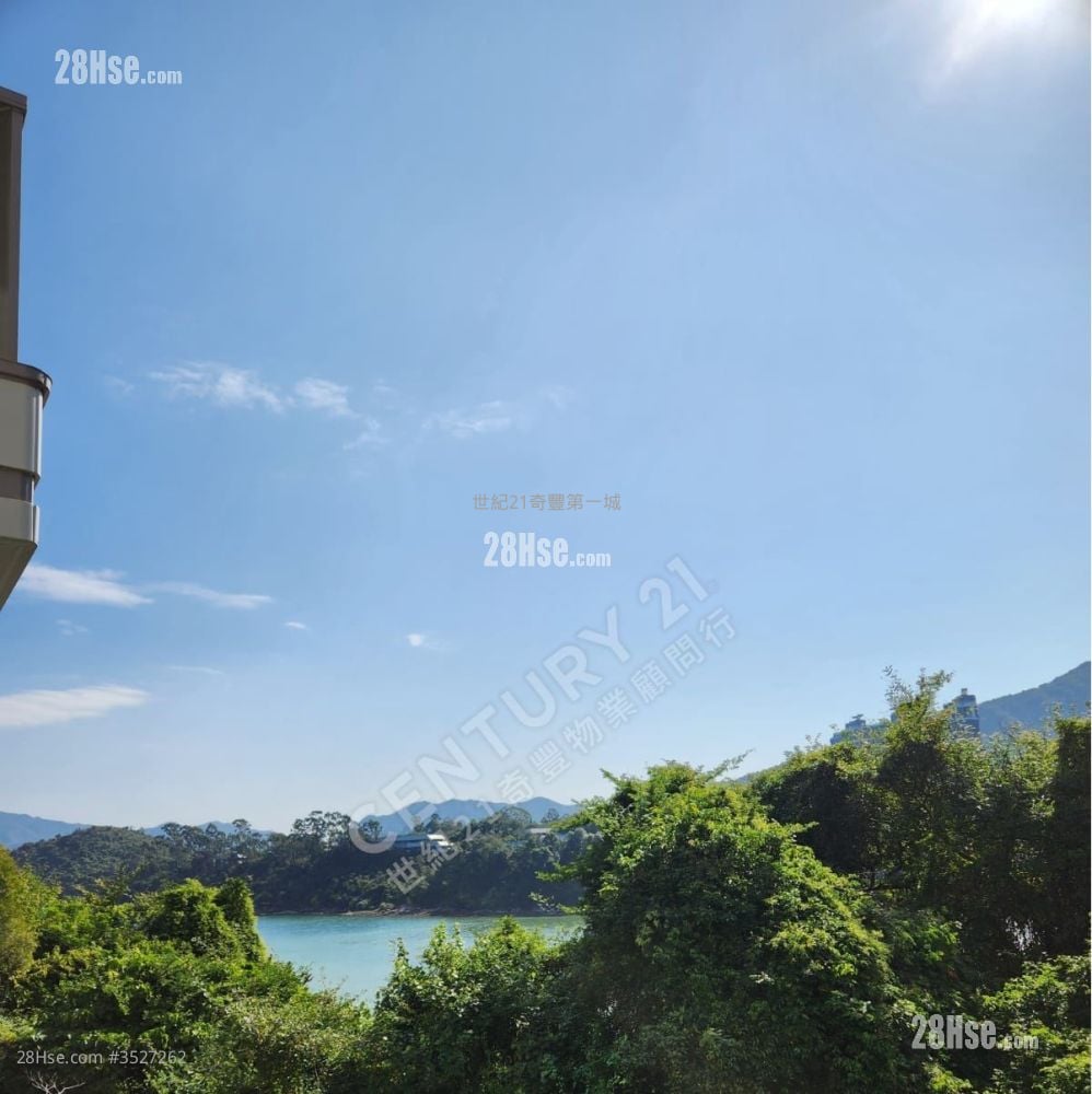 Silversands Sell 2 Bedrooms , 1 Bathroom 452 ft²