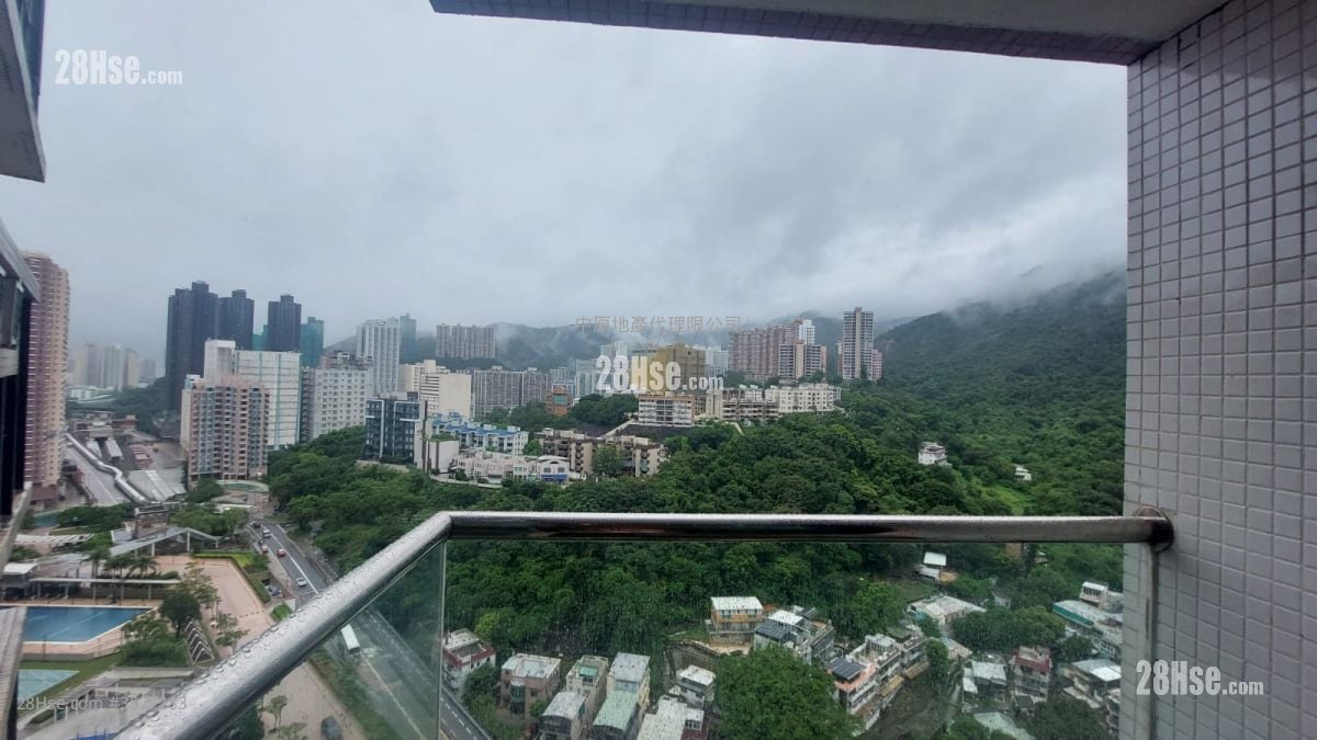 骏景园 租盘 3 房 , 2 浴室 1,039 平方尺
