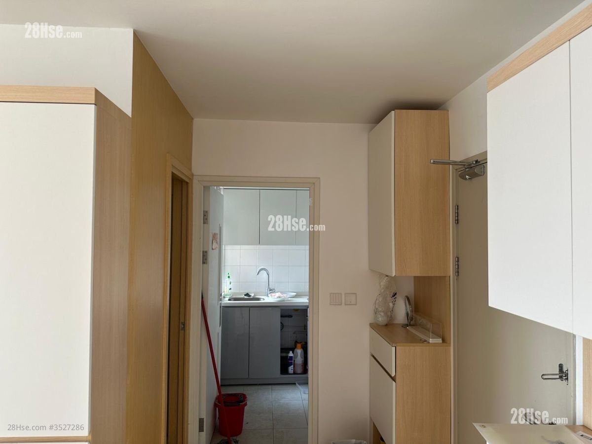 Ping Yan Court Sell 2 Bedrooms , 1 Bathroom 447 ft²