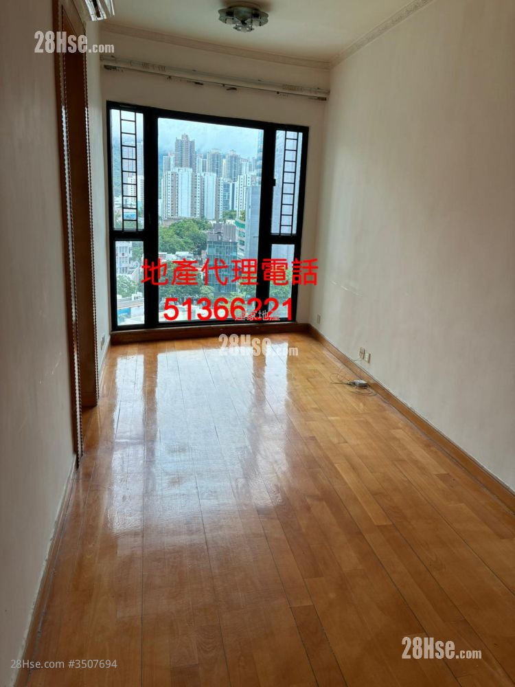 Royal Jubilee Rental 2 Bedrooms , 1 Bathroom 414 ft²