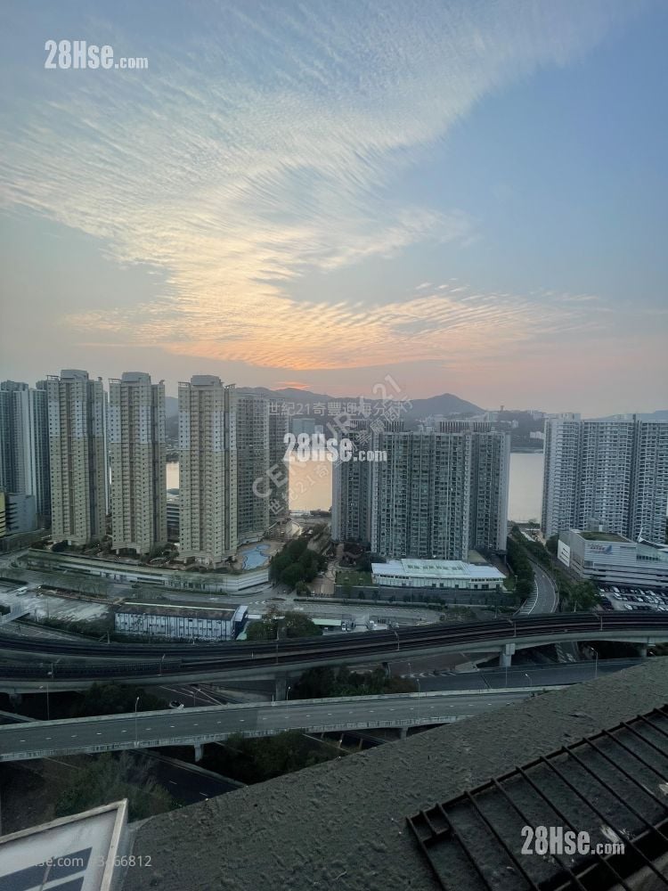 Kam Chun Court Sell 2 Bedrooms , 1 Bathroom 428 ft²