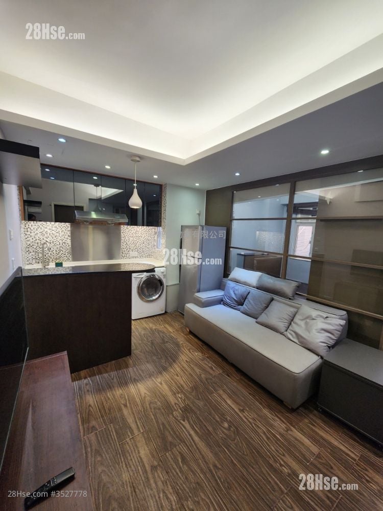 Cactus Mansion Rental 1 Bedroom , 1 Bathroom 304 ft²