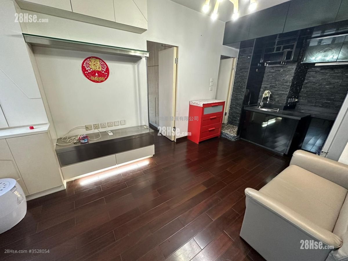 Tung Yu Building Sell 1 Bedroom , 1 Bathroom 304 ft²