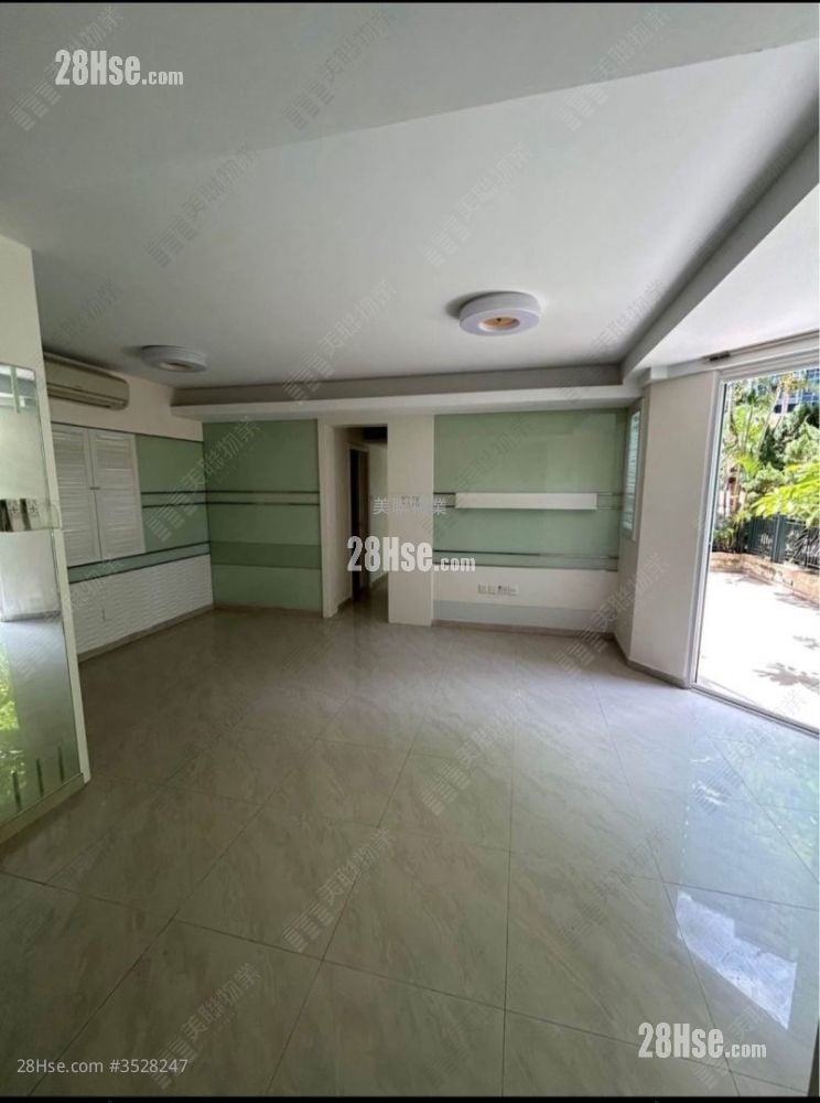 Sereno Verde Rental 4 Bedrooms , 2 Bathrooms 800 ft²