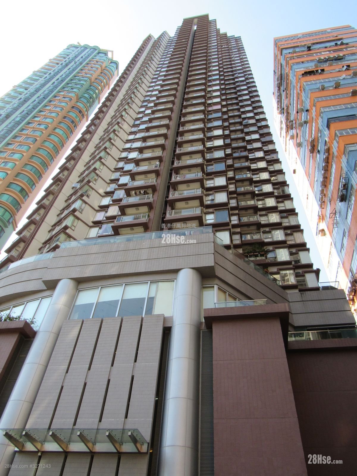 Jadewater Sell 3 Bedrooms 684 ft²