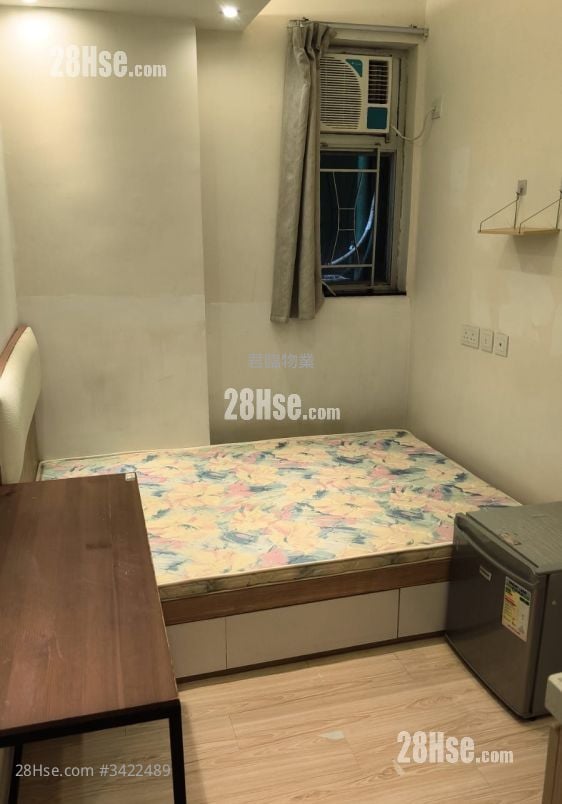Man Wah Building Rental Studio , 1 Bathroom 130 ft²