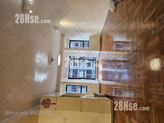 Beverly Villas Sell 3 Bedrooms , 2 Bathrooms 1,212 ft²