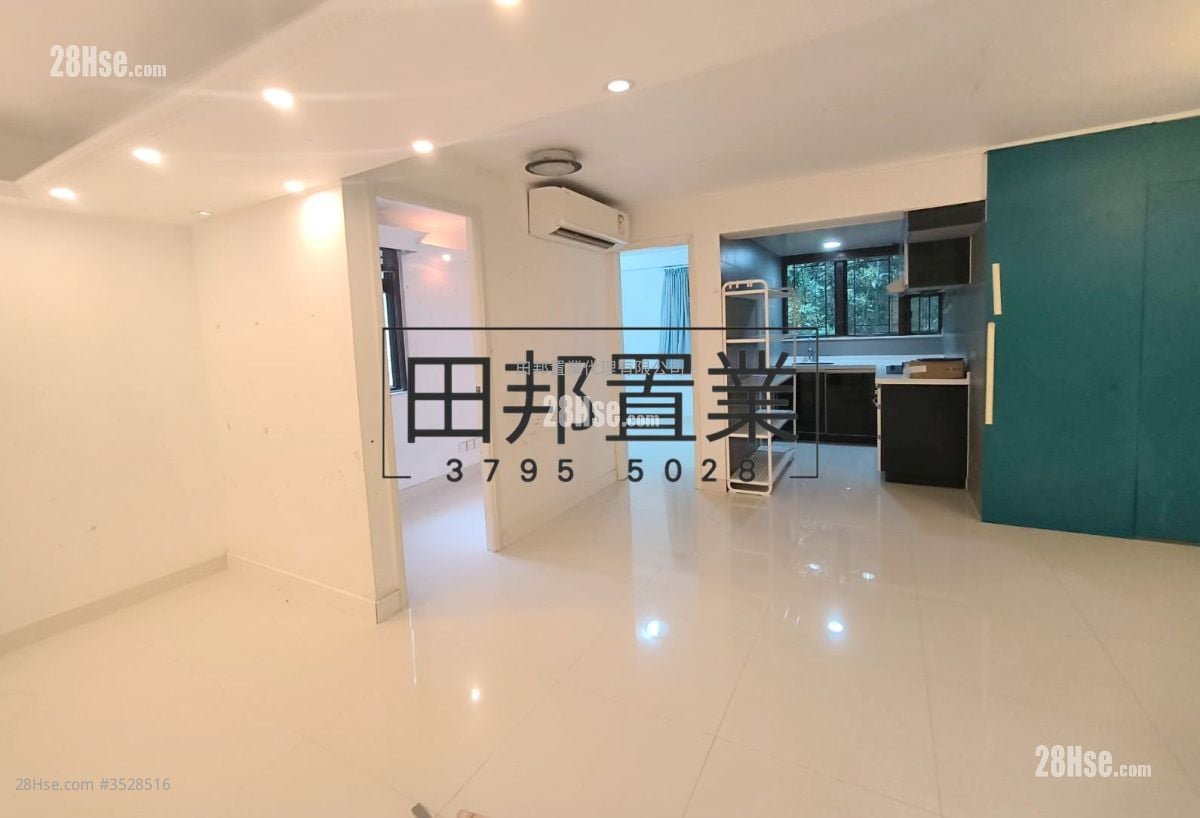 Village Rental 2 Bedrooms , 1 Bathroom 700 ft²