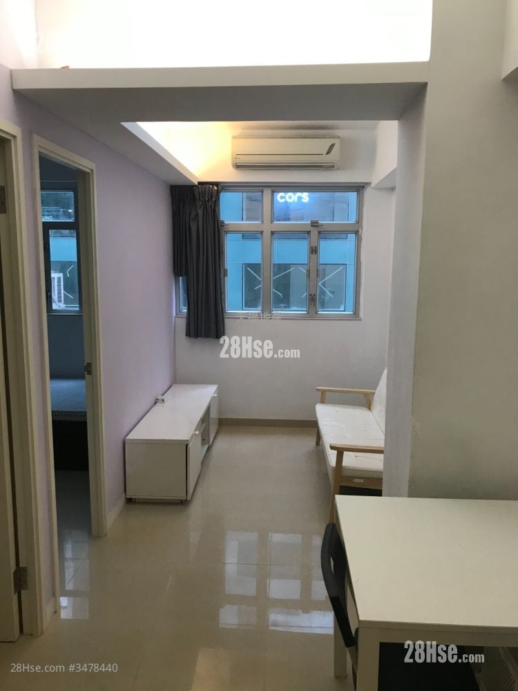 Pak Ling Building Sell 2 Bedrooms , 1 Bathroom 316 ft²
