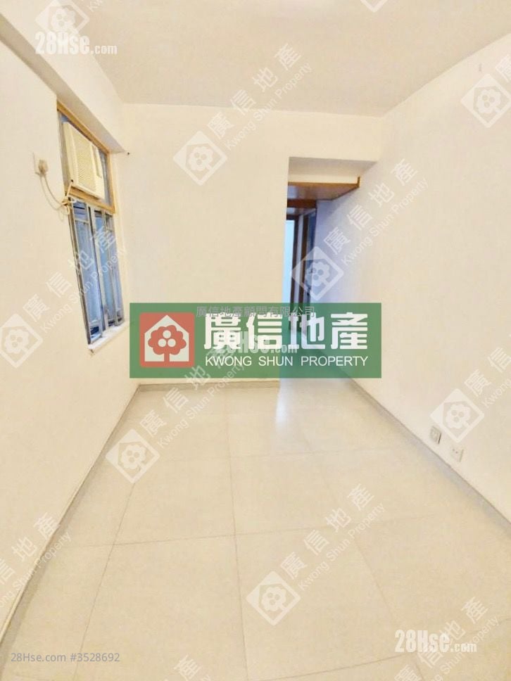 新萬利大廈 租盤 2 房 , 1 浴室 310 平方呎