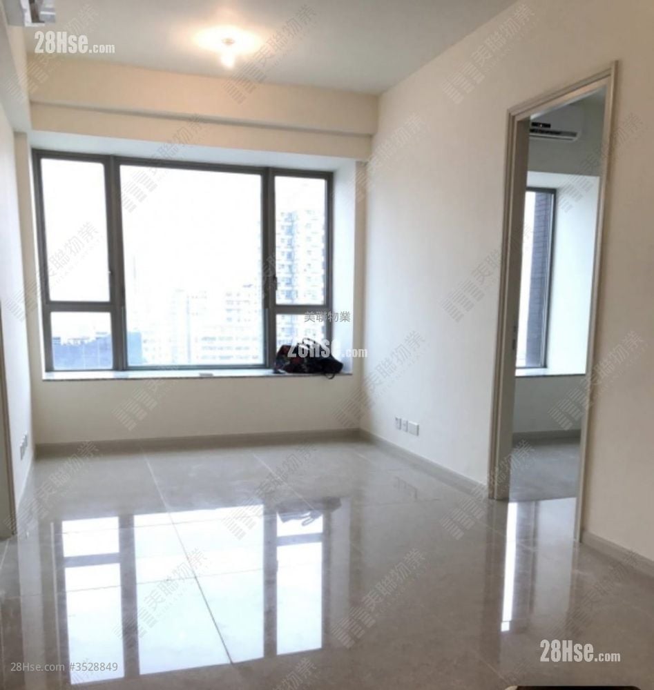 Yuccie Square Rental 2 Bedrooms , 1 Bathroom 426 ft²