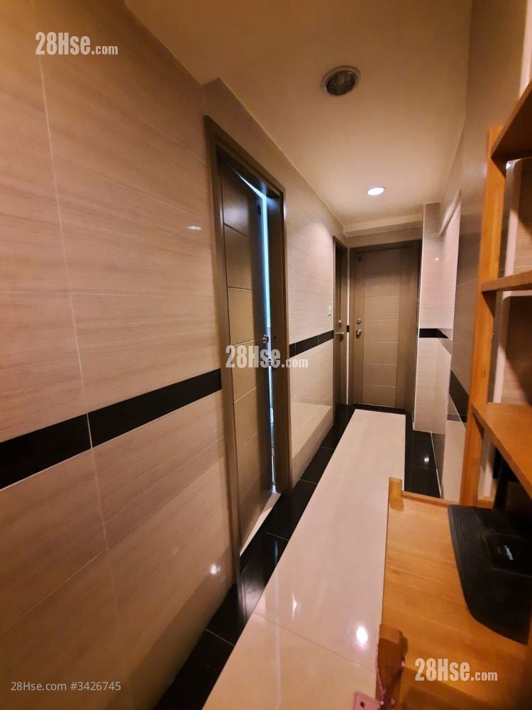 Glory House Rental Studio , 1 Bathroom 100 ft²