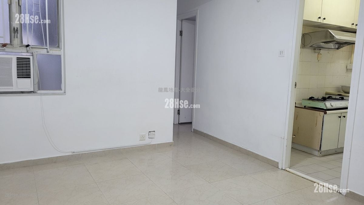 Folkland Mansion Sell 3 Bedrooms , 1 Bathroom 394 ft²