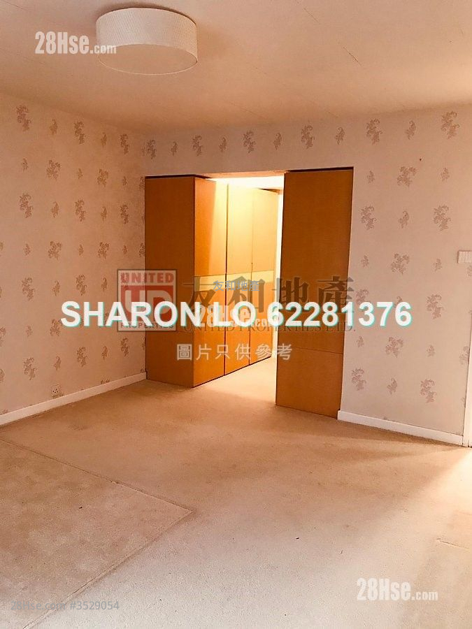 Beverly Villas Rental 3 Bedrooms , 3 Bathrooms 1,211 ft²