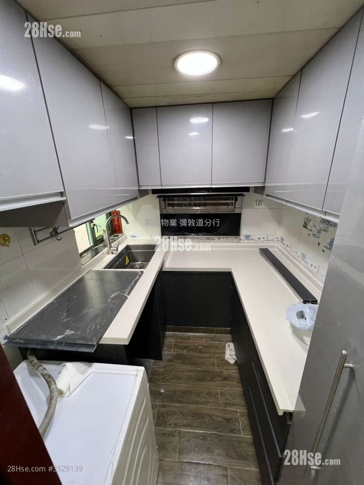 Tai Wah House Rental 3 Bedrooms , 1 Bathroom 485 ft²