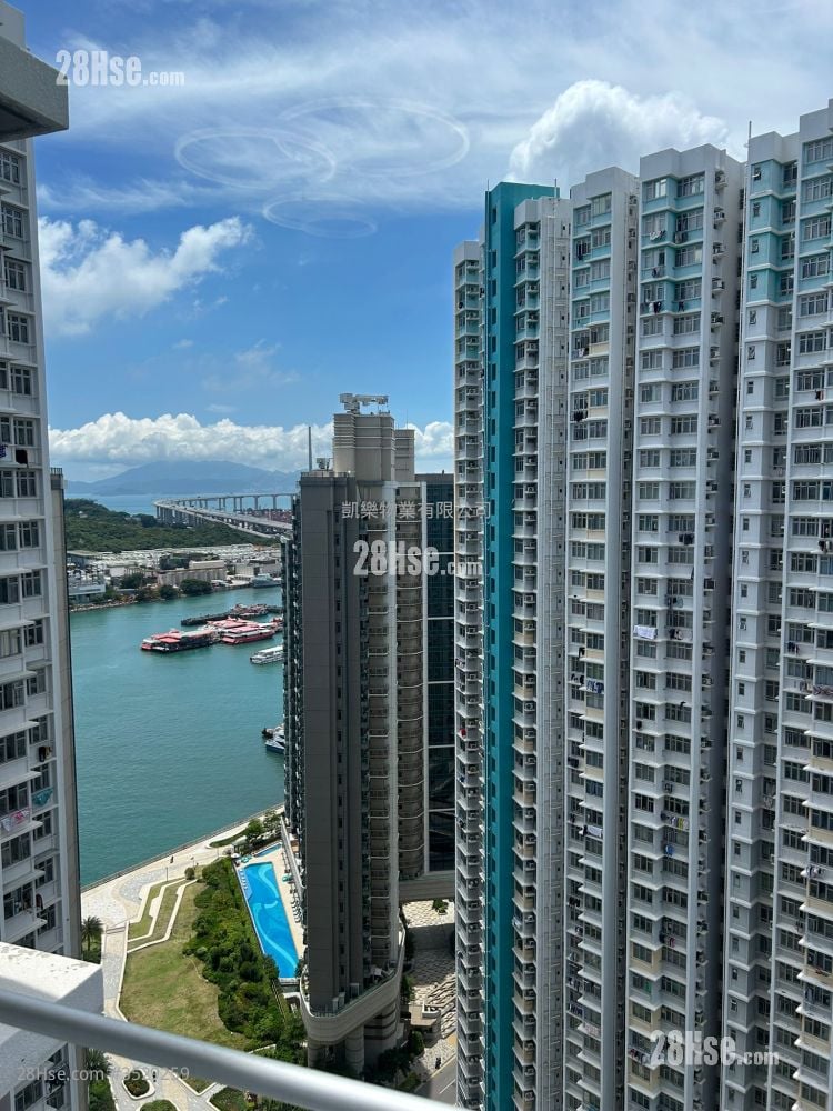 Hoi Lok Court Sell 2 Bedrooms , 1 Bathroom 479 ft²
