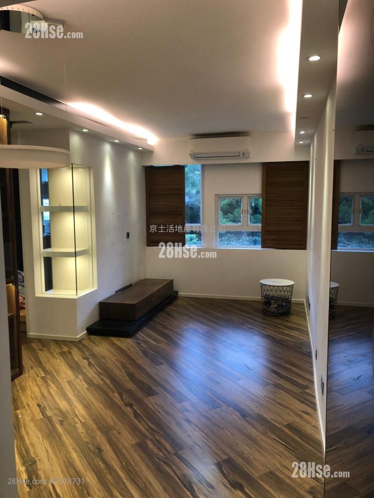 King Tin Court Rental 2 Bedrooms , 1 Bathroom 447 ft²
