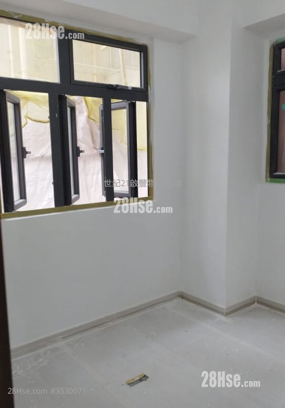 Yen Ning Mansion Rental 3 Bedrooms , 1 Bathroom 450 ft²