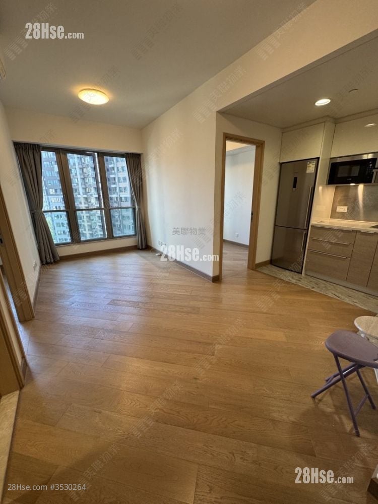Parc City Rental 2 Bedrooms , 1 Bathroom 427 ft²