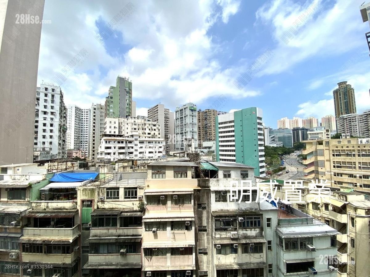 One Victory Rental 2 Bedrooms 455 ft²