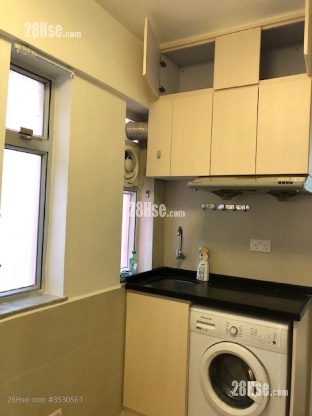 Yen Dack Building Rental 1 Bedroom , 1 Bathroom 160 ft²